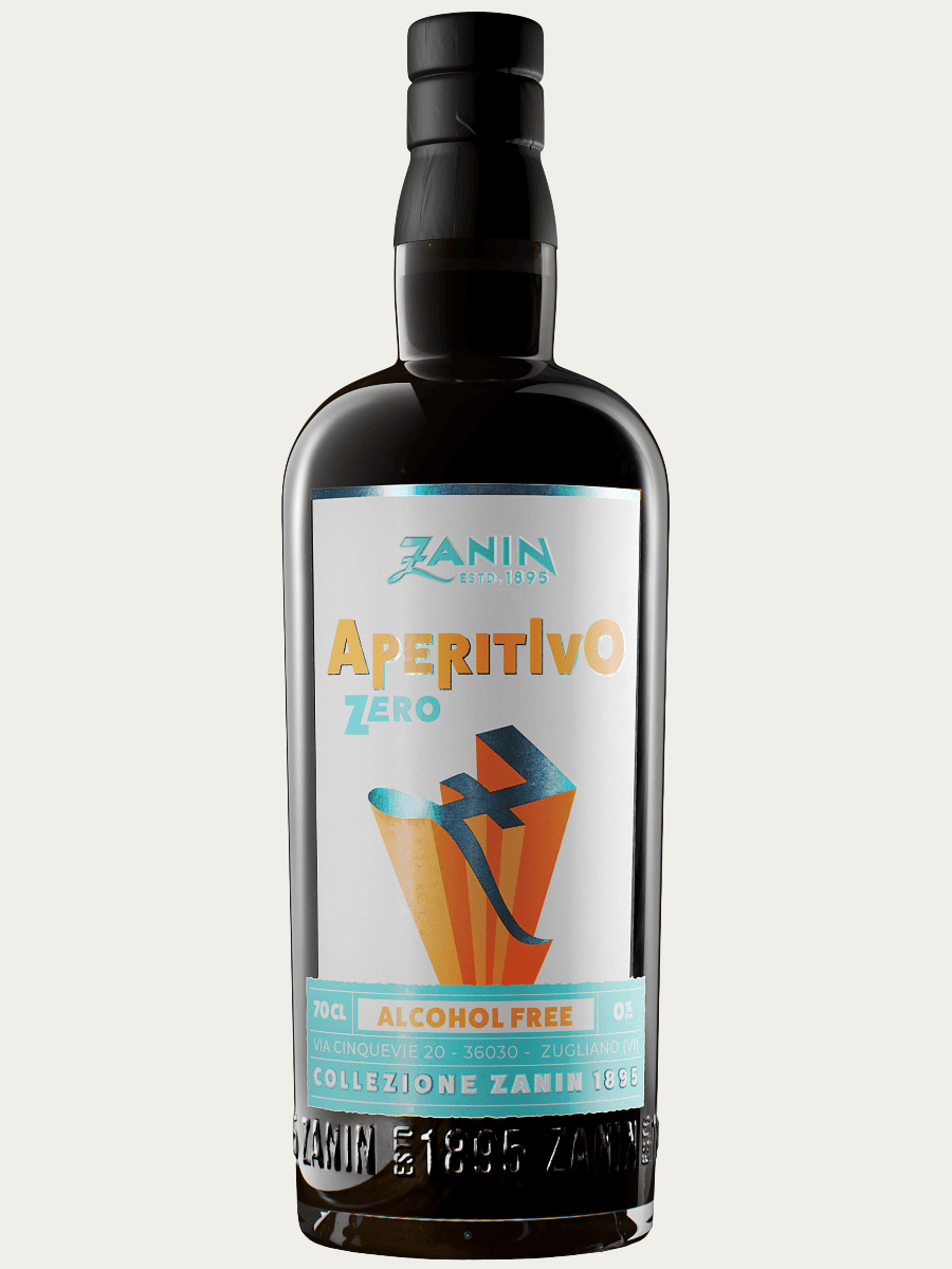 Włoski bezalkoholowy aperitif Zanin Aperitivo Zero w eleganckiej butelce z ciemnego szkła z nowoczesną etykietą.